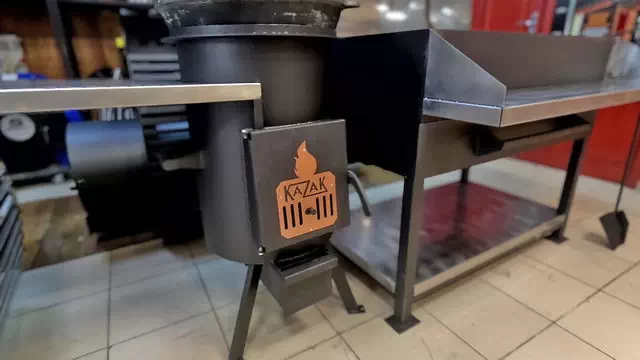 Печь с мангалом